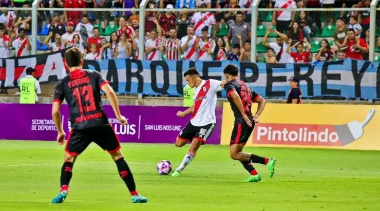 Unión La Calera hizo su negocio y se llevó un título inesperado ante River Plate
