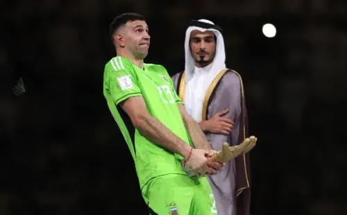 El gesto obsceno del Dibu Martínez