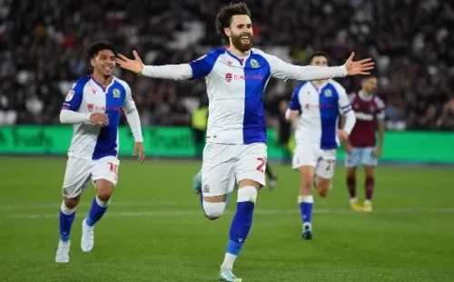 Brereton en esta temporada ha jugado 27 partidos con el Blackburn Rovers, anotando diez golez y entregando tres asistencias. | Foto: Getty Images.