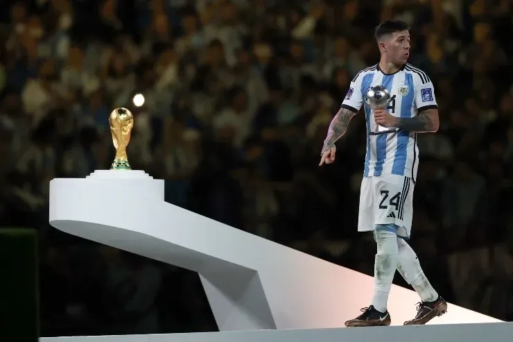 Enzo Fernández, campeón del mundo y mejor jugador joven de Qatar 2022