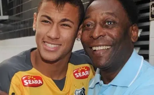 Neymar compartiendo con Pelé en Santos.