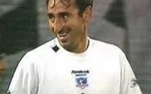 12 partidos con apenas dos goles, la marca de Marcelo Verón en Colo Colo.