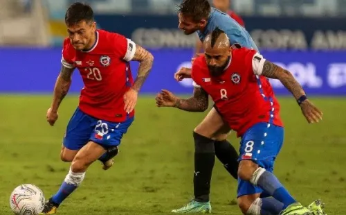 Vidal y Aránguiz llevan más de una década juntos en la Roja (Agencia Uno)