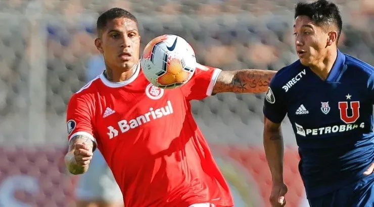 Paolo Guerrero jugó contra Universidad de Chile, Universidad Católica y Palestino en su carrera, con un registro de cinco goles.    Agencia Uno