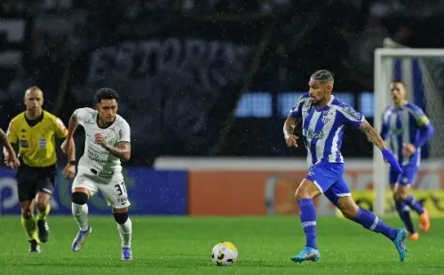 Paolo Guerrero milita en el Avaí de Brasil, que descendió a la Serie B del Brasileirao. (Getty Images).