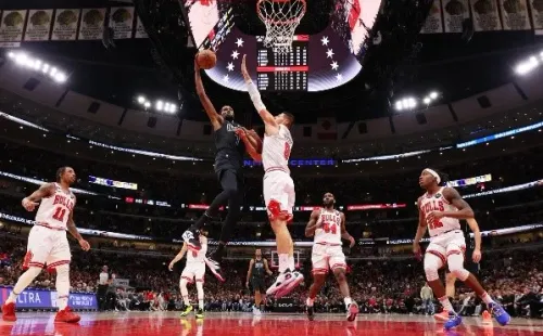 Nets y Bulls protagonizaron un partidazo en la NBA. | Foto: Getty