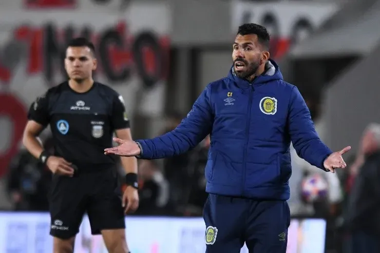 Carlos Tevez como DT de Rosario Central