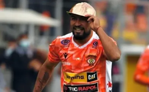 Nicolás Maturana no seguirá en Cobreloa luego de sufrir varias amenazas de muerte y acoso en su hogar. Foto: Agencia Uno