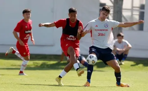 Sebastián Pino, el zaguero de la Roja sub 20 que fichó por el Deportivo Alavés de España. (Comunicaciones ANFP).