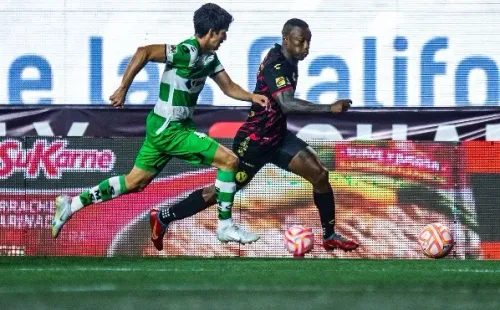 Castillo lleva seis años jugando en el fútbol mexicano entre el Club Tijuana, Querétaro y Juárez FC. | Foto: Getty Images.