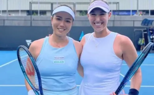 Chan Yung-jan y Alexa Guarachi se lucieron en su estreno en el Abierto de Australia. | Foto: Instagram