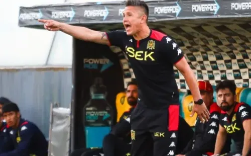 Canales no convenció en su primera experiencia en el primer equipo de Unión Española. | Foto: Agencia UNO.