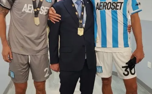 Arias celebra junto al presidente Víctor Blanco