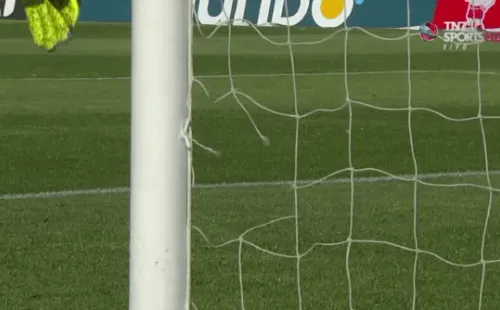 La malla rota del Municipal de San Bernardo