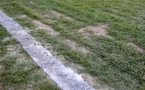 La Católica no será local en Santa Laura y prepara las maletas a Concepción por el estado de la cancha del estadio de Unión Española.