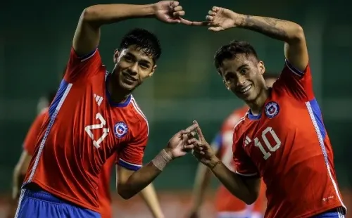 La dupla de Osorio y Assadi hizo de las suyas para darle el primer triunfo a Chile en el Sudamericano Sub 20. Foto: Comunicaciones ANFP.