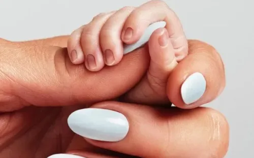 ¡Paris Hilton se convirtió en madre! (Foto: Instagram)