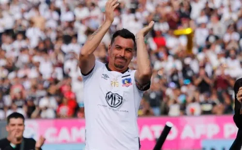 Esteban Paredes jugará su último partido con Colo Colo y en el estadio Monumental. Foto: Agencia Uno