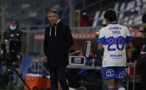 Gonzalo Tapia, uno de los jugadores de la UC que está en el radar de Eduardo Berizzo para la Roja Sub 23. (Agencia Uno).