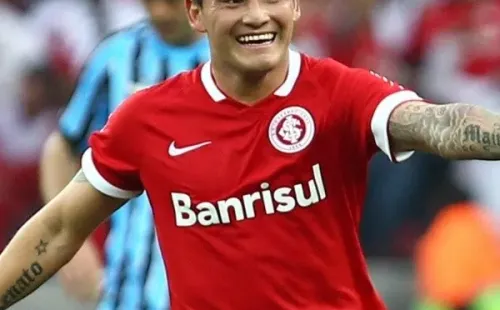 Charles ya estuvo en el fútbol brasileño tras su paso por Inter de Porto Alegre
