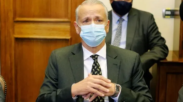 Javier Castrilli llegó hasta el Congreso a realizar sus descargos tras su despido de la ANFP