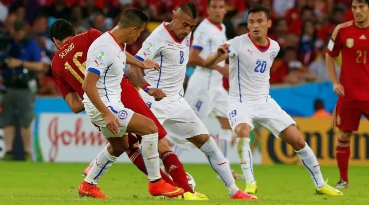 Arturo Vidal jugó el Mundial de Brasil 2014 ni tres meses después de una operación en la rodilla. Foto: Getty Images