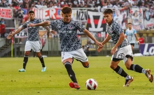 Leonardo Gil es otro de los lesionados de Colo Colo que no sabe cuándo volverá a las canchas. Foto: Guille Salazar, RedGol.
