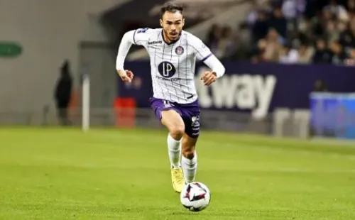 Gabriel Suazo disfruta todo lo que está viviendo en el Toulouse. Foto: IMAGO.