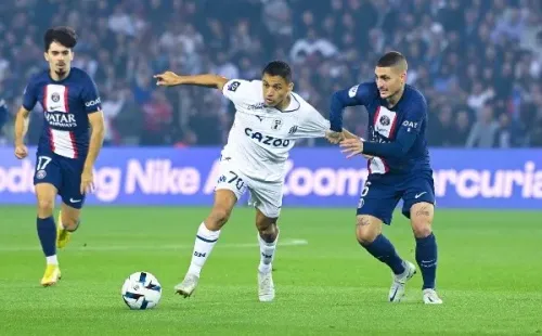 Alexis busca brillar ante el PSG