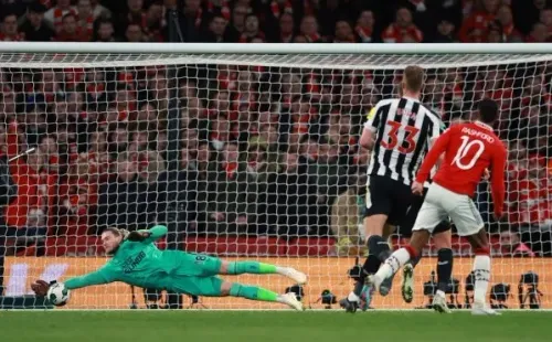 La gran tapada de Loris Karius a Marcus Rashford. (Getty Images).