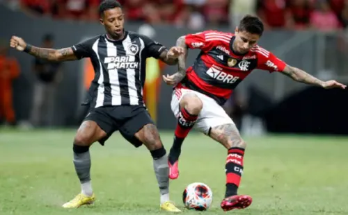 Erick Pulgar en acción ante Botafogo, duelo en el que sufrió una fractura. (Getty Images).