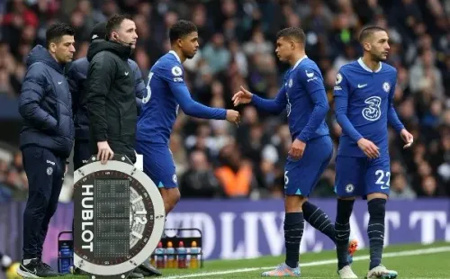 Thiago Silva fue reemplazado por el francés Wesley Fofana en la derrota del Chelsea frente al Tottenham. (Getty Images).