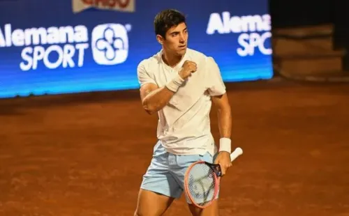 Garin jugó un gran partido ante Dominic Thiem (Foto: Team Chile)