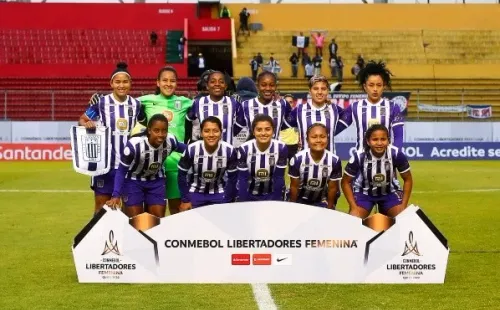Las íntimas son bicampeonas peruanas y buscan clasificar a la Libertadores 2023. | Conmebol