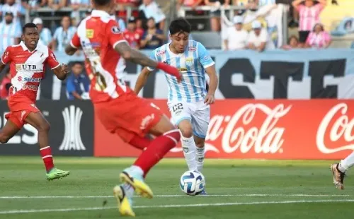Magallanes venció por 3-0 a Always Ready en la ida jugada en Rancagua. | Foto: Agencia UNO,