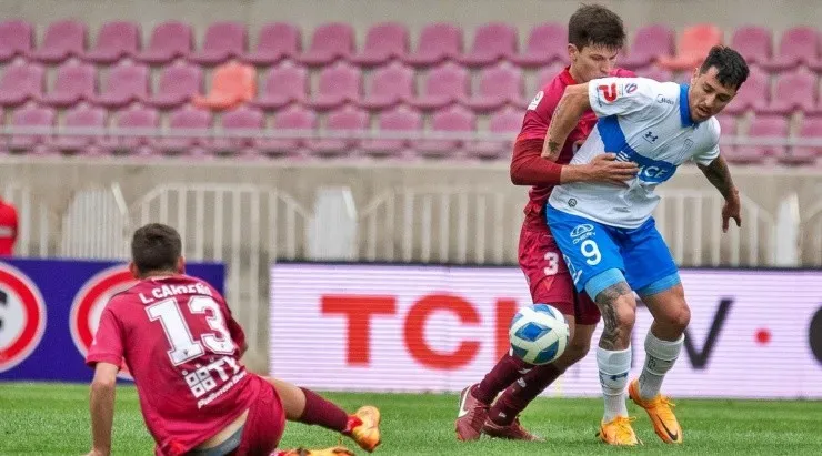 Universidad Católica derrotó por 4-0 a La Serena en su última visita a La Portada. Foto: Agencia Uno