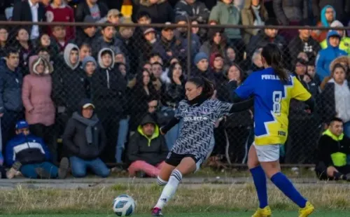 Olave anotó dos de los siete goles de las albas este martes. | Colo Colo