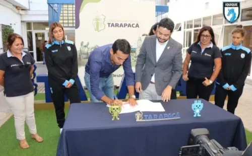Este miércoles fue la firma de contrato entre el Gobierno Regional y Deportes Iquique. | CDI Femenino