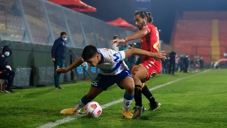 Universidad Católica será anfitrión de Unión Española en La Serena este domingo