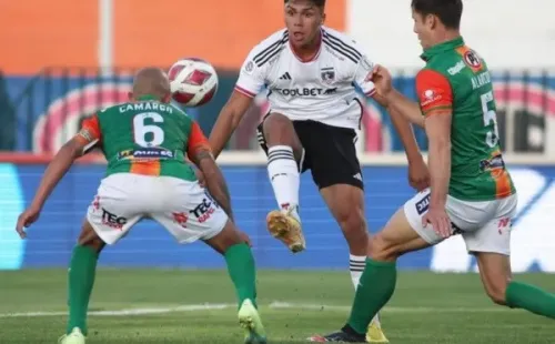 Damián Pizarro anotó el gol del descuento en la derrota de Colo Colo ante Cobresal en El Salvador. (Comunicaciones Colo Colo).