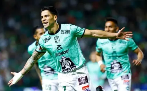 Víctor Dávila llega encendido a La Roja