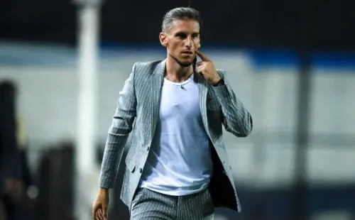 Sebastián Beccacece ya fue candidato para dirigir al Elche en el pasado, pero su falta de años dirigiendo en Sudamérica fue un impedimento para trabajar en Europa. | Foto: Getty Images.