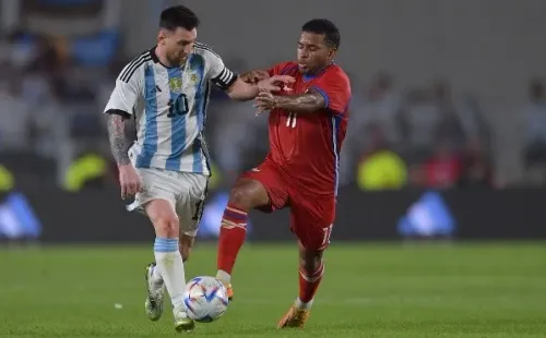 Lionel Messi la rompió nuevamente ante los hinchas argentinos. | Foto: Getty