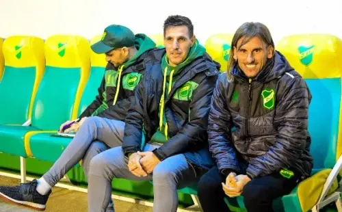 Beccacece compartió con Nicolás Diez y Guillermo Marino en Defensa y Justicia. El Memo seguirá con él en el Elche de España. (Getty Images).