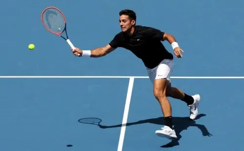 Garin enfrentará a Tsitsipas por un cupo en octavos de final del Masters de Miami. | Foto: Getty