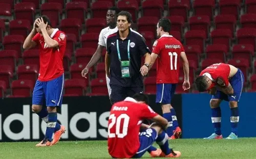 Mario Salas tras la derrota de Chile ante Ghana en los cuartos de final del Mundial Sub 20 de Turquía 2013. (Agencia Uno).