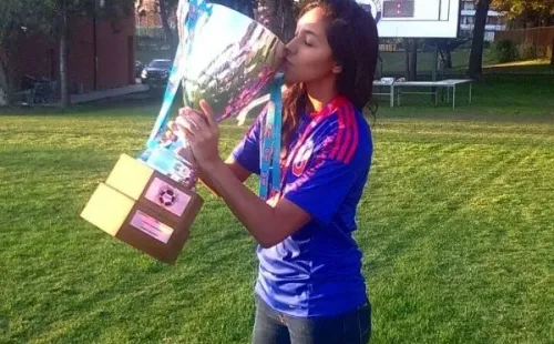 Araya ganó el título del Apertura 2016 con Universidad de Chile. | Instagram @fernacha11