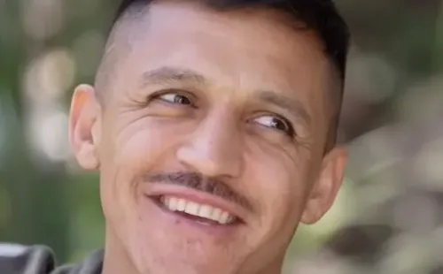 El nuevo look de Alexis Sánchez. | Foto: Captura.