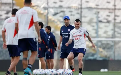 La generación dorada liderará la oncena de la Roja esta noche. | Foto: ANFP.