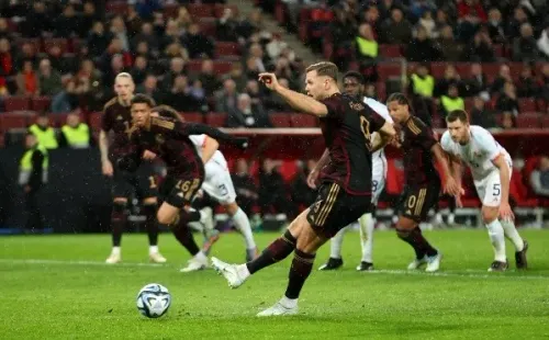 Füllkrug anotó de penal para Alemania, pero no pudo hacer nada para evitar la derrota. Foto: Getty Images